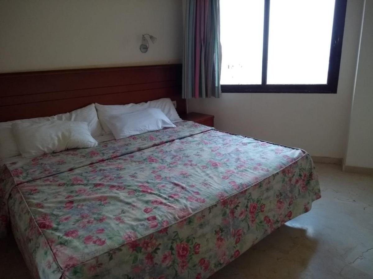 Apartamentos Don Juan Manilva Eksteriør billede