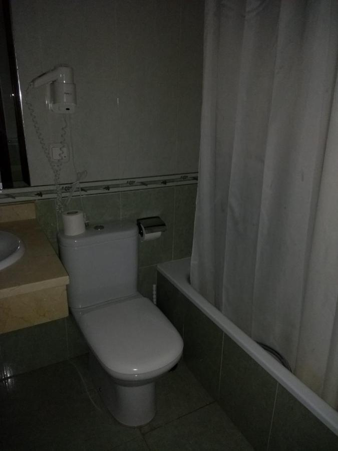 Apartamentos Don Juan Manilva Eksteriør billede