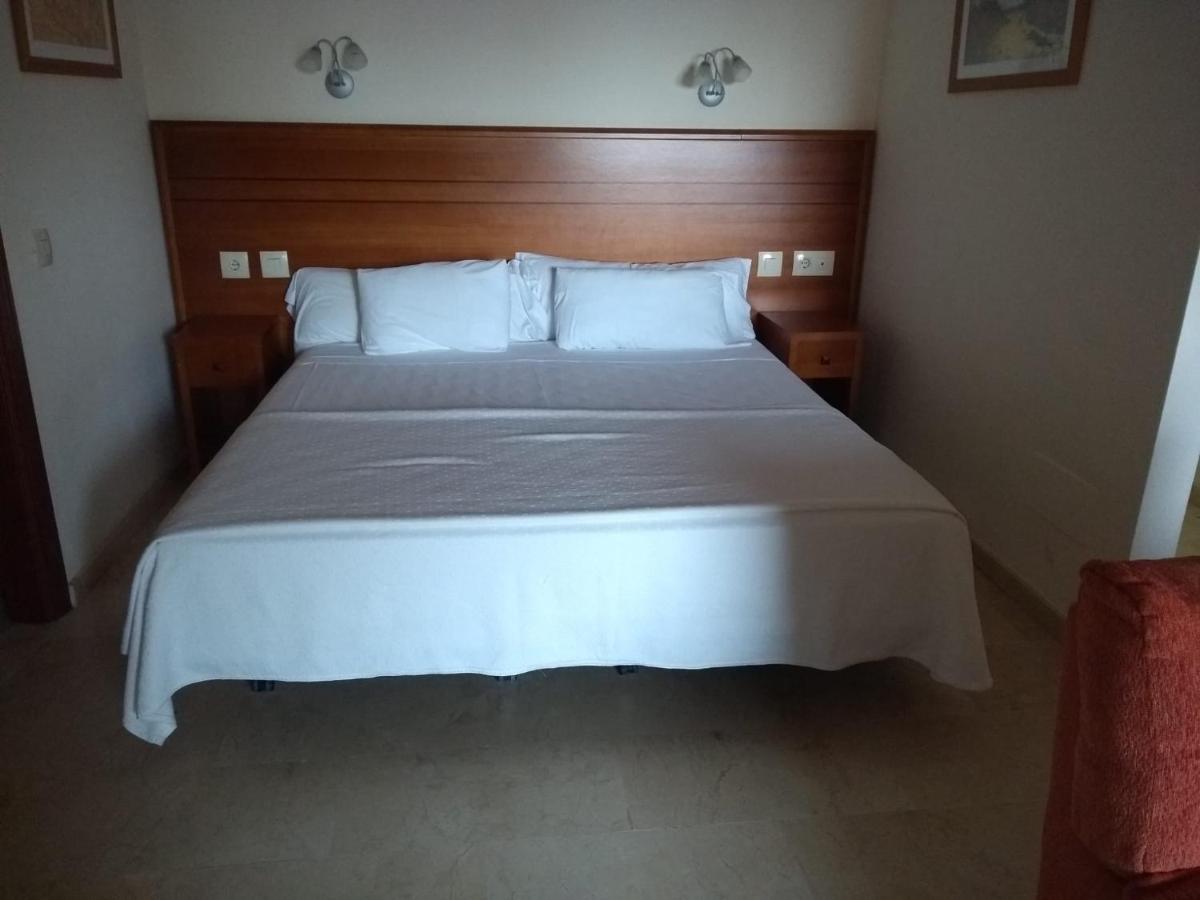 Apartamentos Don Juan Manilva Eksteriør billede